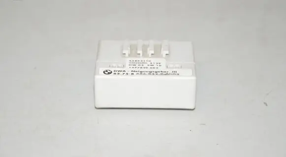BMW 5 E39 Yaw turn rate sensor 8386932