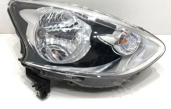 Nissan Micra Headlight/headlamp