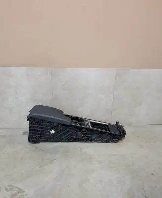 Jaguar XE Center console
