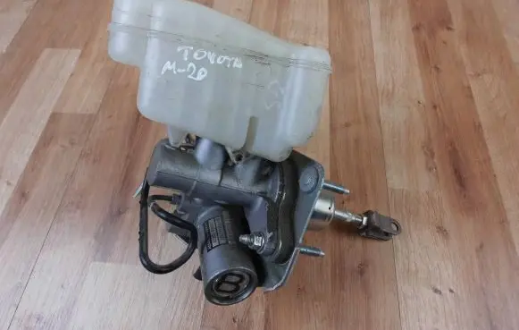 Lexus IS III XE30 Brake booster 4720730080 13801010600