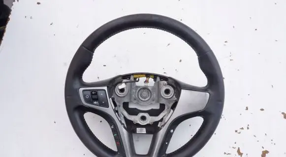 Hyundai i40 Steering wheel