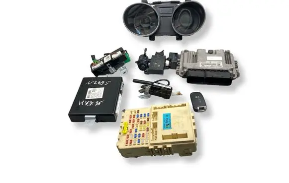 Hyundai ix35 Engine ECU kit and lock set 0281017696 1039S53091 391202A000