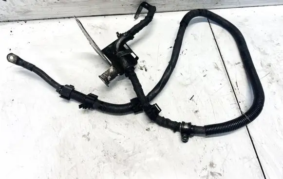 Volkswagen Touareg I Positive cable (battery)