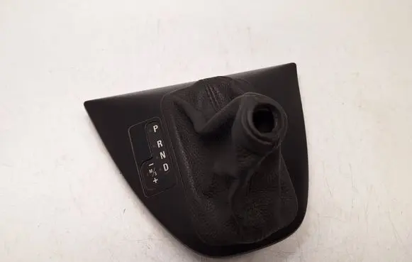 BMW X5 E53 Gear shifter surround trim plastic 7060445 51167060445 51168408029