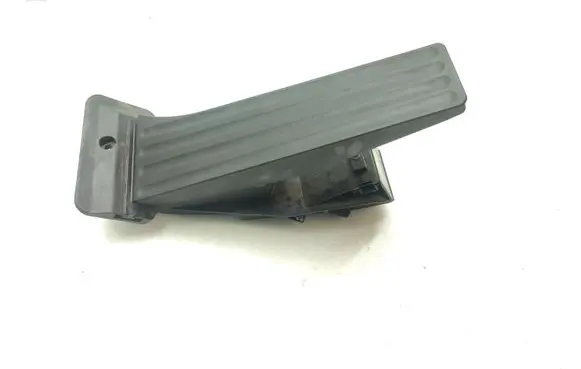 BMW 5 F10 F11 Accelerator throttle pedal 6858574