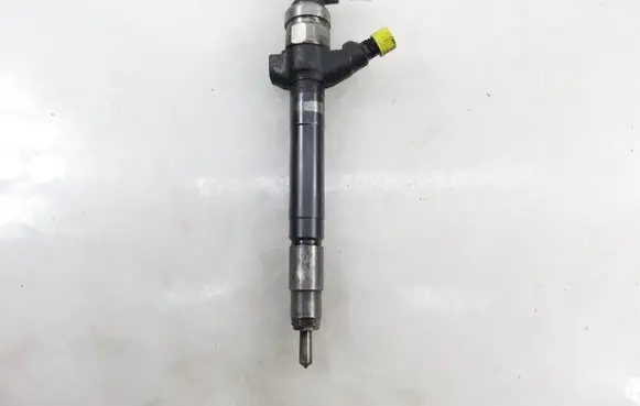Ford Transit Fuel injector 6C1Q9K546AC