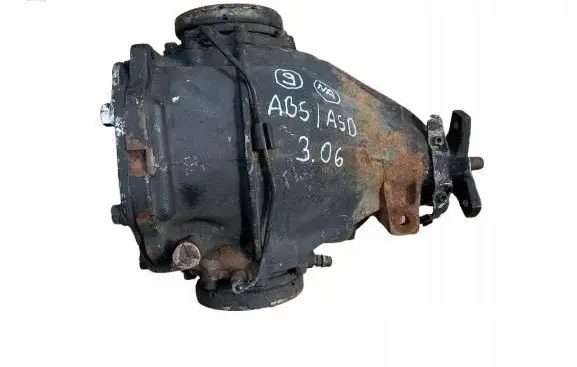 Mercedes-Benz E W124 Rear differential R1243512708