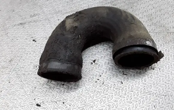 Intercooler hose/pipe
