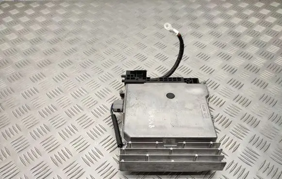 Mazda 2 Voltage converter inverter DADR67Y6YC K0216