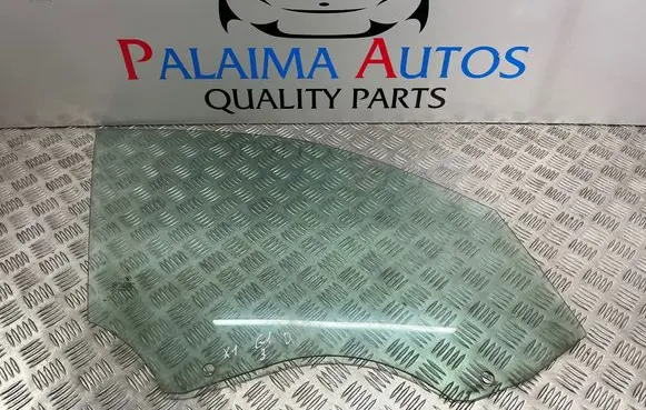 BMW X1 E84 Front door window glass four-door 43R00049