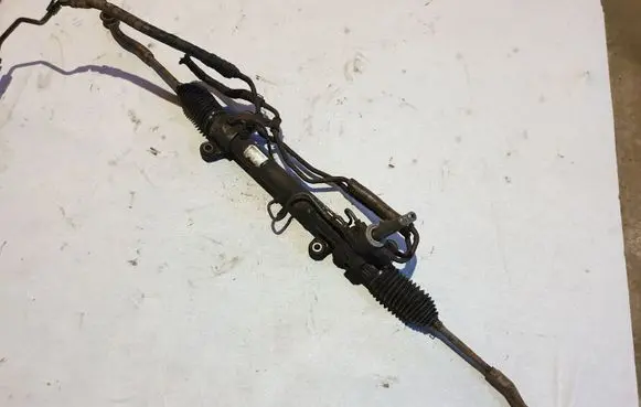 Toyota Corolla Verso E121 Steering rack 03ZE003