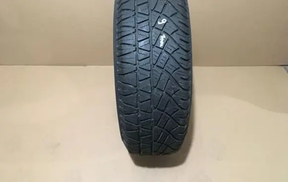 Renault Laguna II R16 summer tire 