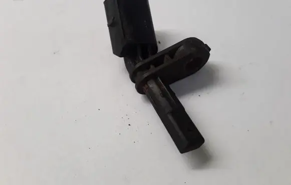 Volkswagen PASSAT B6 ABS brake wheel speed sensor 7H0927804 10071150703