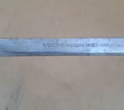 Volvo S80 Front bumper support beam 30698554