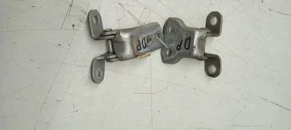 Toyota Prius (XW20) Front door hinge set 