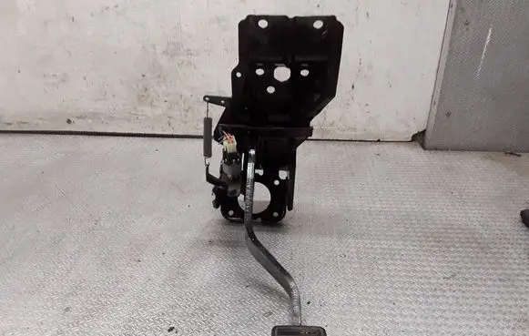 Brake pedal