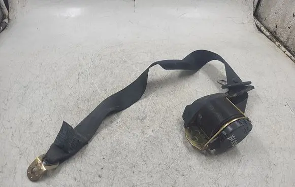 Audi 80 90 B3 Front seatbelt 0433268