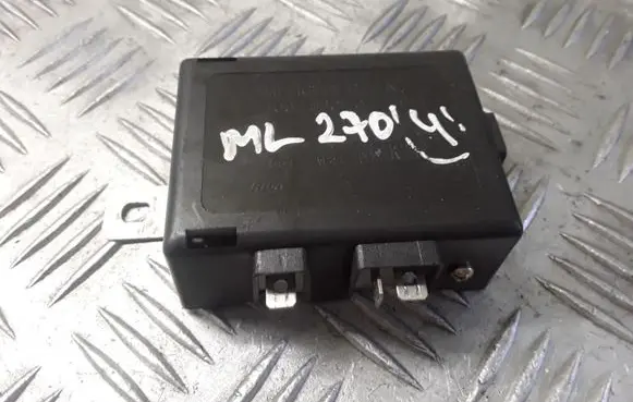 Mercedes-Benz ML W163 Aerial antenna amplifier 1638200289 16267079