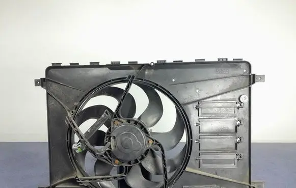 Ford S-MAX Electric radiator cooling fan 6G91-8C607-P
