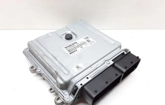 Volvo V70 Engine control unit/module 31272462AA 0281012765