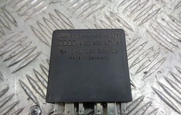 Audi A6 S6 C5 4B Light relay 4B0919471A