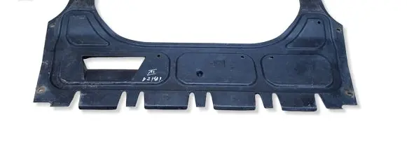 Seat Ibiza IV (6J,6P) Engine splash shield/under tray 6Q0825237R