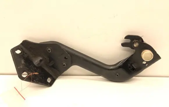 Man TGE 1gen Other exterior part 7C0843398C