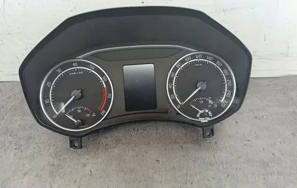Skoda Octavia Mk2 (1Z) Speedometer (instrument cluster) 