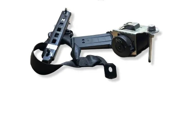 Opel Astra H Front seatbelt 13242314