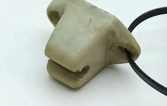 Sun visor clip/hook/bracket