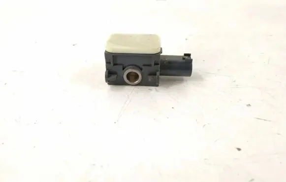 Mercedes-Benz R W251 Airbag deployment crash/impact sensor 0038202826 A0038202826