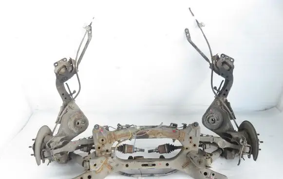 Renault Koleos I Rear beam 