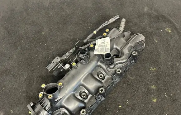 Opel Zafira C Intake manifold 55565592 CW0093145E 02850080