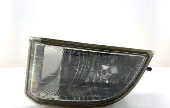 Toyota RAV 4 (XA20) Front fog light 