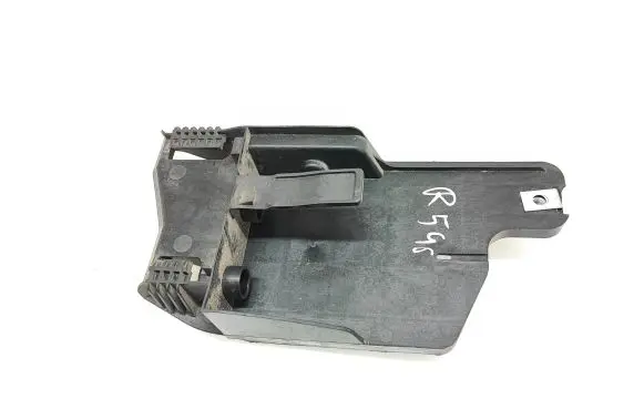 Peugeot 308 Other engine bay part 9813833580
