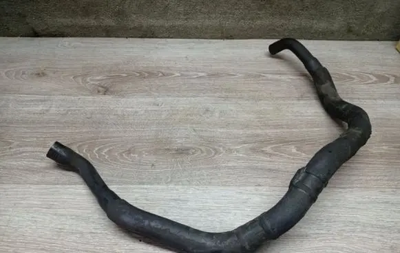 Volvo S80 Breather hose/pipe 