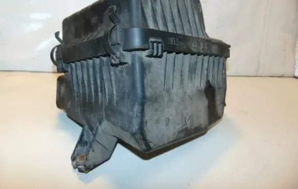 Hyundai Terracan Air filter box 28112H1915 28111H1930