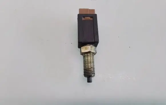 Nissan Terrano Brake pedal sensor switch 7X07T