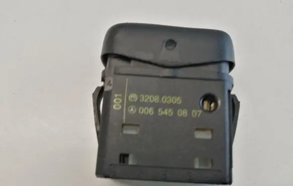 Traction control (ASR) switch