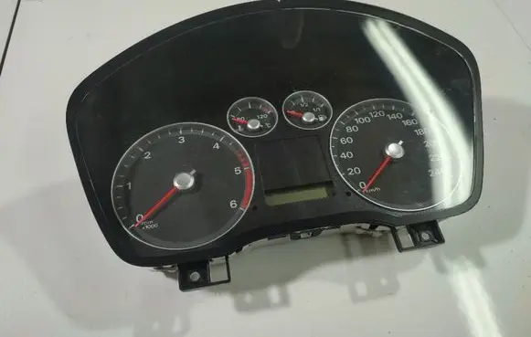 Ford Focus C-MAX Speedometer (instrument cluster) 3M5F10841B
