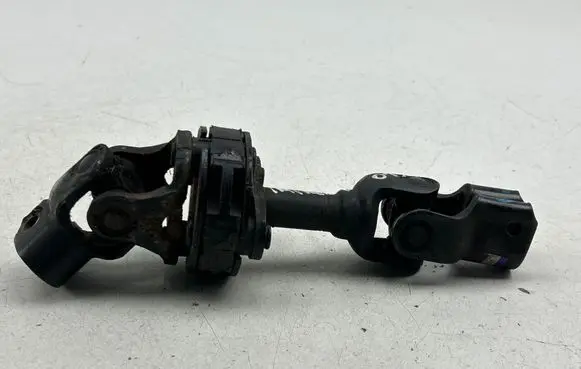 Subaru Impreza III Steering column universal joint