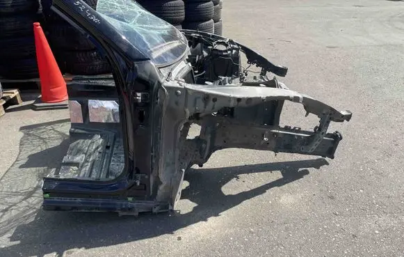 Porsche Panamera (971) Front quarter panel 