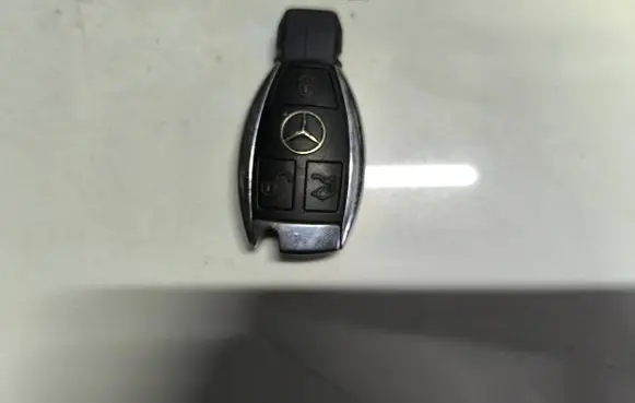 Mercedes-Benz E W212 Ignition key/card 