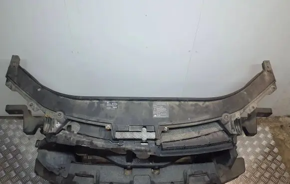 Volkswagen PASSAT B6 Radiator support slam panel