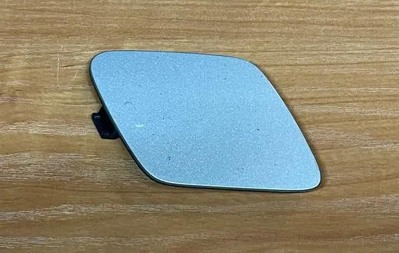 Volvo XC60 Front tow hook cap/cover 32234960