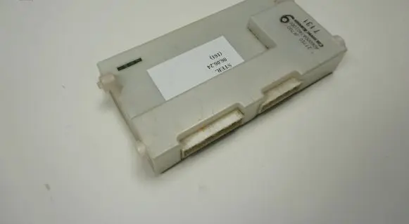 Infiniti G37 Air conditioner control unit module 27760-JK700