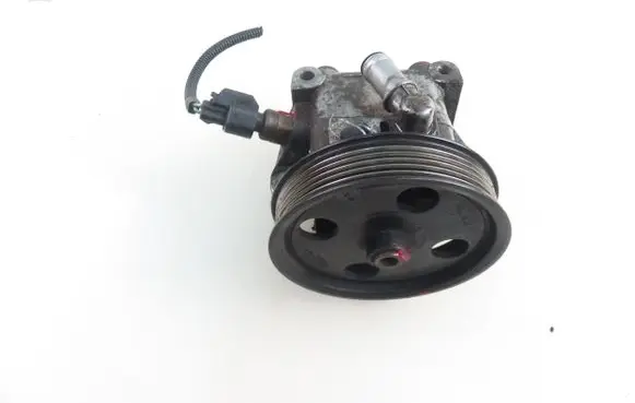 Ford Focus Power steering pump 7613955148 4M513A696AD