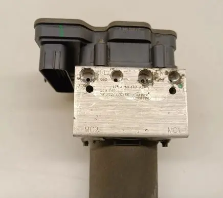 Land Rover Discovery 5 ABS Pump LPLA14F44AE