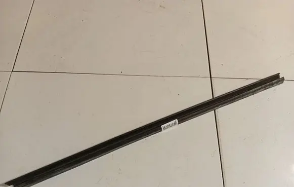 Ford Focus Front door glass trim molding 