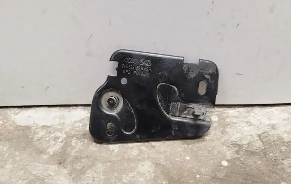 Audi A3 S3 8V Engine bonnet/hood lock/latch loop/hook 8V0823186 8V0823186B
